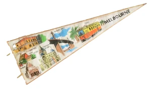 fLAG PENNANT MELBOURNE VICTORIA AUSTRALIA SITES SOUVENIR VINTAGE TRAVEL neocurio - Picture 1 of 7