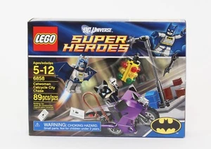 NEW Lego CATCYCLE CITY CHASE Set 6858 Batman Catwoman Minifigs - Picture 1 of 4