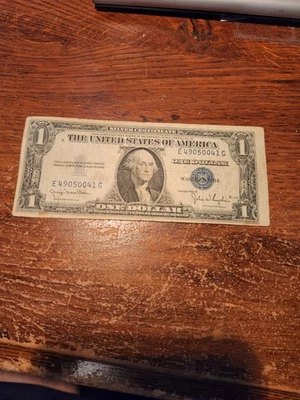 Papel-moeda 1935 D certificado prata um dólar EUA - Imagem 1 de 2