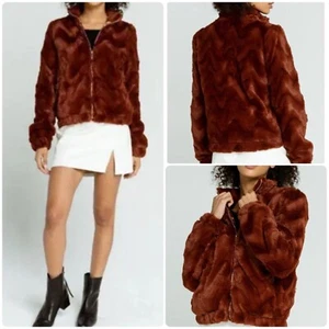 WEST OF MELROSE Fur Sure Chevron Women’s Furry Full Zip Up Jacket Wine Size M - Picture 1 of 12