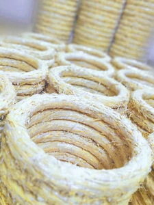 10 Stück Strohkranz 30x6cm Strohkränze Türkranz Advent Rohling Strohrömer 30x6cm - Bild 1 von 3