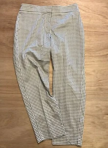TALBOTS Curvy Fit Stretch Cropped Pants Sz 6 White Geometric Design Mid Rise - Picture 1 of 11
