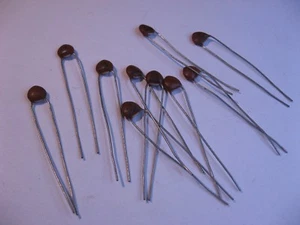 Condensador Disco Cerámico 270pF 1000V 10% Z5F - Nuevo de Lote Antiguo Cantidad 10 - Imagen 1 de 2