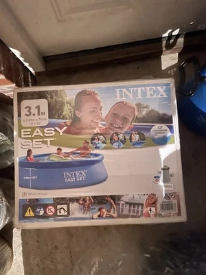 Intex Easy Set 10ft x 30” Inflatable Swimming Pool with Filter Pump 28122UK - Image 1 of 3