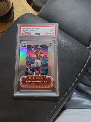 Panini Donruss Optic 2024 - Uptowns Jayden Daniels #2 (RC) Foto 1 de 4
