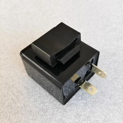 Relé de señal de giro para Honda GL1000 GoldWing 75-77 XL125 79-90 XL200R 83-84 SL350 Foto 1 de 4