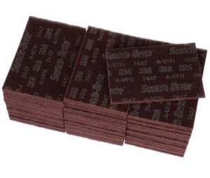 3M 7447 7447B Scotch-Brite™ weinrot Handpolster, 60 PADS, "KOSTENLOSER UPS-VERSAND" - Bild 1 von 4
