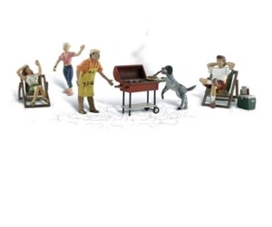 Woodland Scenics HO Scale Backyard Barbeque Figures Set - Picture 1 of 1