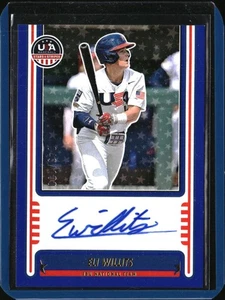 2025 Panini Stars & Stripes 18U USA Team Set Auto Eli Willits Nationals 49/100 - Foto 1 di 2