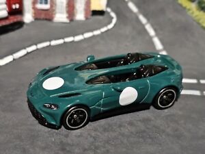 Hot Wheels Aston Martin V12 Speedster Real Riders