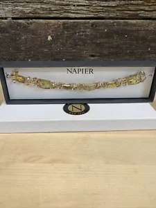 New Napier Yellow Amber Stone Bracelet Gold Tone 7 1/4 long - Picture 1 of 7