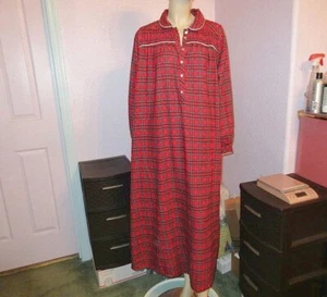 LL Bean Flannel Nightgown Womens L Smocked Long Sleeves Tartan Granny Cabincore - Picture 1 of 8