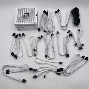 Thermaltake Toughpower GF3 Snow 1200W 80+ Gold Netzteil PS-TPD-1200FNFAGU-N - Bild 1 von 6