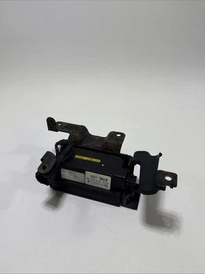 11-14 INFINITI M37 M56 Q70 CRUISE CONTROL SPEED DISTANCE SENSOR RADAR UNIT OEM - Image 1 of 4