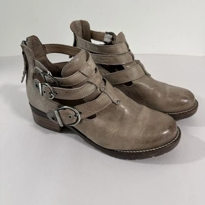 Dromedaris Boots Beige Leather Kelsy Heeled Women's Size 39 US Size 9/9.5 - Image 1 of 4