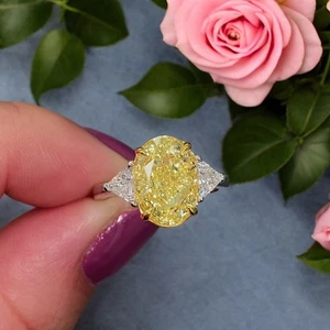 Elegante anillo de diamantes amarillos intensos 3,32 quilates IGI cultivado en laboratorio corte ovalado platino 950 - Imagen 1 de 15