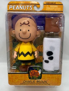 Peanuts It's The Great Pumpkin 2004 Figure NIB Charlie Brown w/Costume Treat Bag - Picture 1 of 2