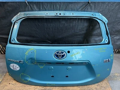 Toyota Prius C 2012 2013 2014 2015 2016 2017 2018 puerta levadiza puerta trasera OEM usado Foto 1 de 4