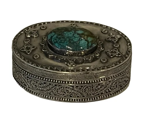 Sterling Silver Oval Medium Box With Large Turquoise On The Lid Filigree Cover