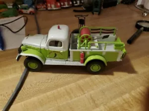 First Gear 1/30 Scale 10-3346 1949 Dodge Powerwagon High Mountain Brush Fire - Picture 1 of 9