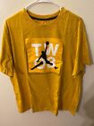 Vintage Men's Nike Air Jordan Yellow  T-Shirt Michael Jordan Xl