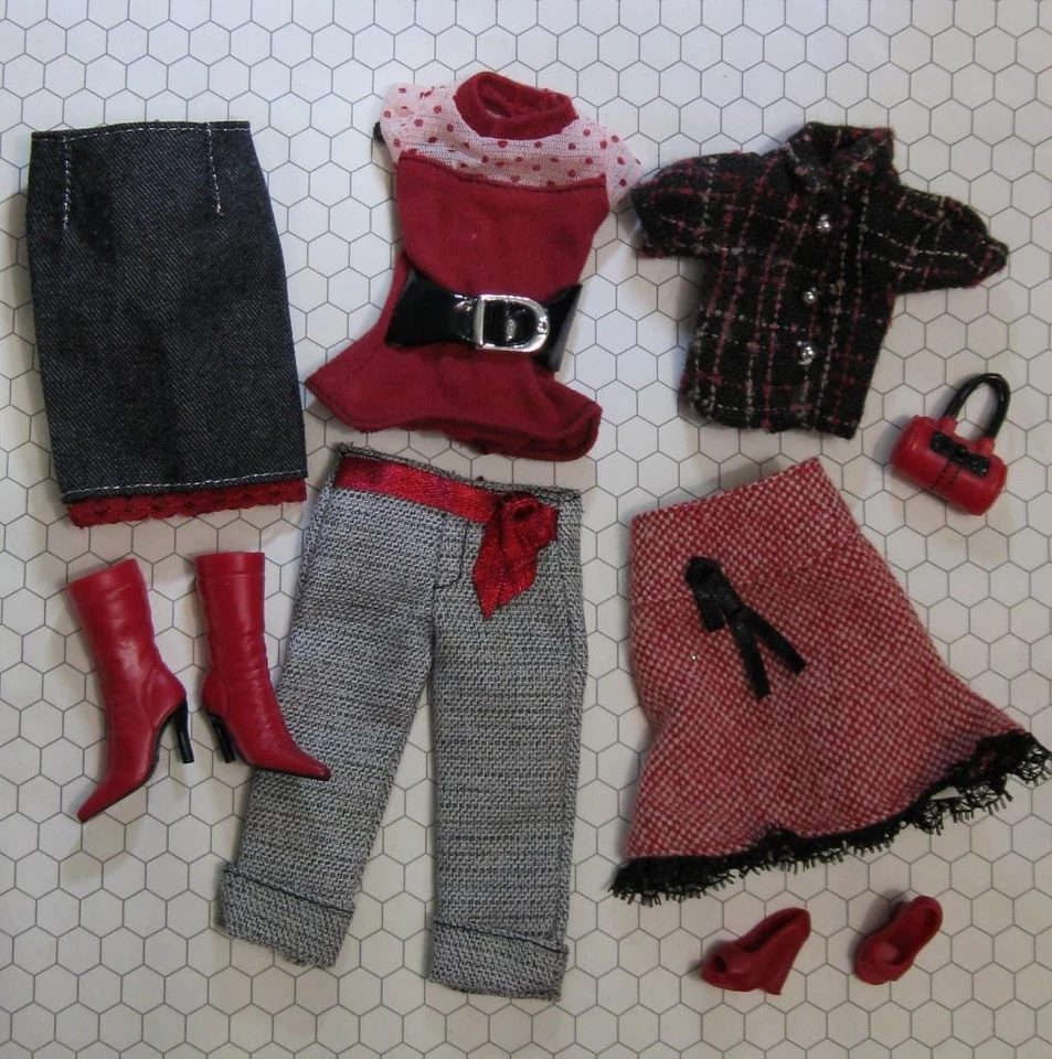 2007 FASHION FEVER CLOSET pak L3392 BARBIE DOLL OT WEDGE SHOES/HEEL BOOTS SKIRTS - Image 1 of 1