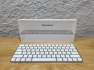 Apple Magic Keyboard (A2450) - Like New Condition - Picture 1 of 4