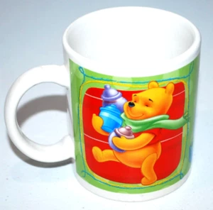 Disney Winnie Puuh, Tiger und Ferkel Weihnachten Kaffee/Tee Becher Tasse. - Bild 1 von 5