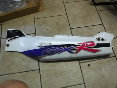 93-95 Carenado lateral izquierdo trasero carrocería Suzuki GSXR 1100 GSX-R 47211-46E00 TF406 Foto 1 de 4