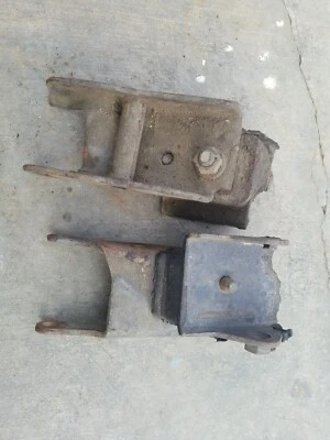 Dodge Charger Plymouth 440 383 1968 1969 1970 soporte de montaje del motor Mopar Foto 1 de 4