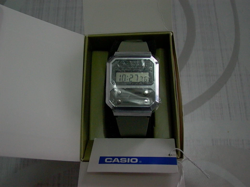 Orologio Casio Resina Vintage Edgy Multifunzione A100WEF-3AEF Verde