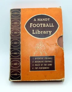 1949 A Handy Football Library Four Hardcover Books in Slipcase by Louis R Oshins - Foto 1 di 6