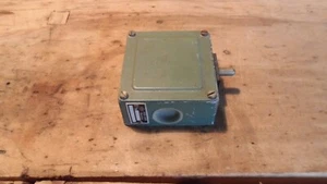 Kontaktschalter Elgero Type 2804 aus DDR-Produktion - Bild 1 von 7