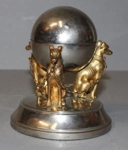 Antiker Tintenfass mit Metallbezug - 3 Whippet sitzende Hunde - mit Einsatz - Bild 1 von 9