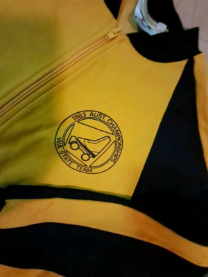   VINTAGE WESTERN AUSTRALIA 1983 ROLLER SKATING  VERY  OLD RARE TRACKSUITE! - Image 1 of 4