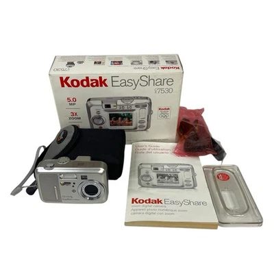 Vintage Kodak EasyShare CX7530 4.0MP Digital Camera Y2K Digicam - Silver Tested - Image 1 of 4