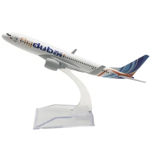 1:400 Scale Dubai Airplanes B737 Model Airplane Diecast Alloy Model Plane Gifts - Picture 1 of 8