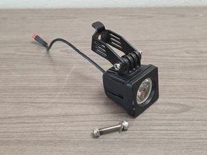 Juiced Headlight / Single Beam / 10W / 1,050 Lumen - Picture 1 of 10