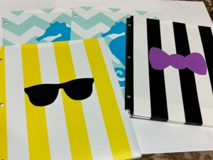 Plastic folders with pockets, figure cut on the front, stripes 4 pieces new - Picture 1 of 6