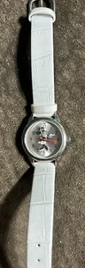 Disney MInnie Mouse Nurse Watch Women 24mm Silver Tone Leather Band New Battery - Picture 1 of 5