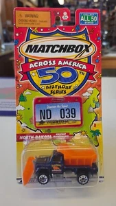 Matchbox Across America 50th Bday Series ND #039 Hi-Way Maint. Camión en azul - Imagen 1 de 3