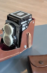 Meopta Flexaret VI TLR camera with 80mm f3.5 lens and 35mm adapter kit - Bild 1 von 15