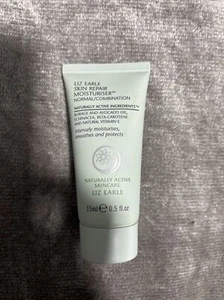 Liz Earle Skin Repair Moisturiser Normal/Combination 15ml - Picture 1 of 3