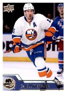 #373 Cal Clutterbuck - New York Islanders - 2016-17 Upper Deck Hockey - Picture 1 of 1