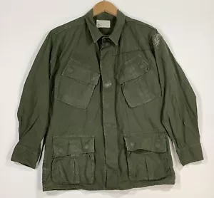 Cappotto da combattimento tropicale vintage epoca Vietnam esercito militare USA tasca inclinata taglia S - Foto 1 di 13