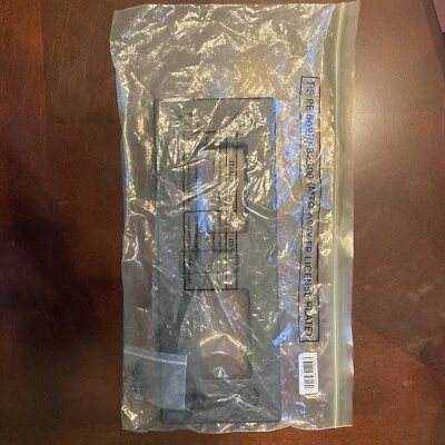 GENUINE KIA SOUL PS PE 86910-B2500 FRONT LICENSE PLATE COVER + 5 SCREWS - NEW 🔥 - Image 1 of 4