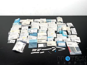 Lot of Miscellaneous Capacitor/Resistor/Regulator/Transistor/Resistor/Inverter - Picture 1 of 10