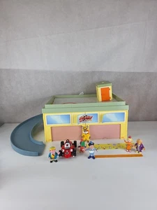 Roary The Racing Car Silver Hatch Workshop Playset With Sounds, Working Bundle  - Picture 1 of 20