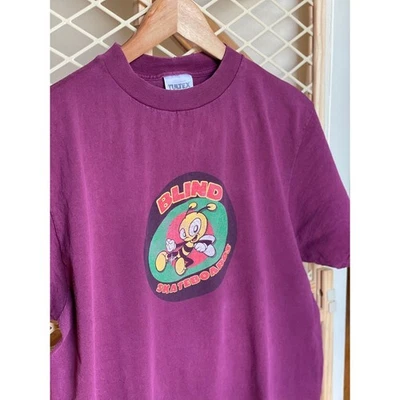 Camiseta de skate vintage bLind de mediados de los 90 "Abeja" (msmts: 21" x 29,5") Foto 1 de 4