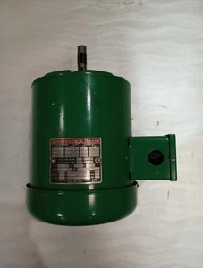Robbins & Myers Motors, MM14986, Frame K561, 1/2HP, 1725 RPM, 220/440V, 3 Phase - Picture 1 of 6